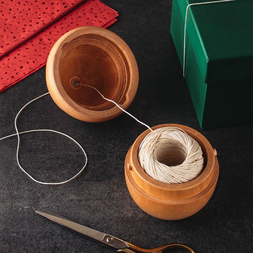 Garrett Wade Wooden Acorn-Shaped Twine Holder 8628N2130 Garden