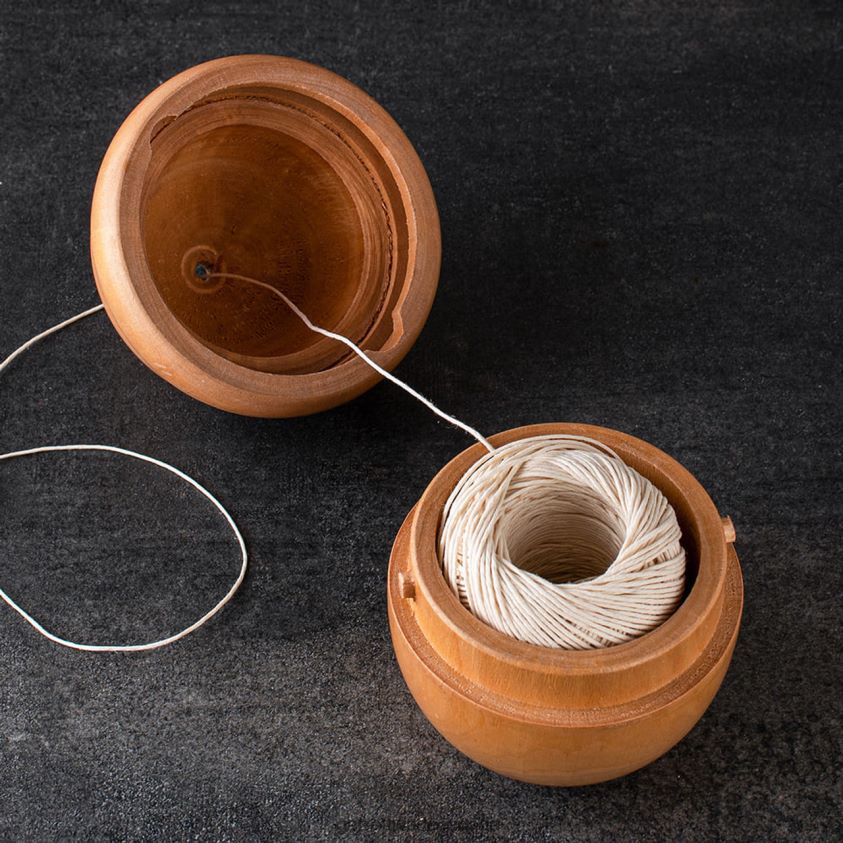 Garrett Wade Wooden Acorn-Shaped Twine Holder 8628N2130 Garden