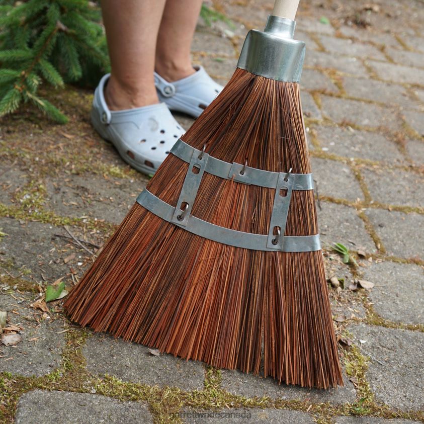 Garrett Wade Heavy-Duty Garden & Garage Broom 8628N2194 Garden