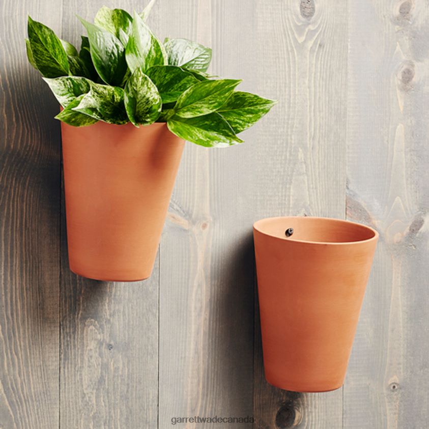 Garrett Wade Flat-Bottomed Terracotta Wall Pot 8628N2261 Garden