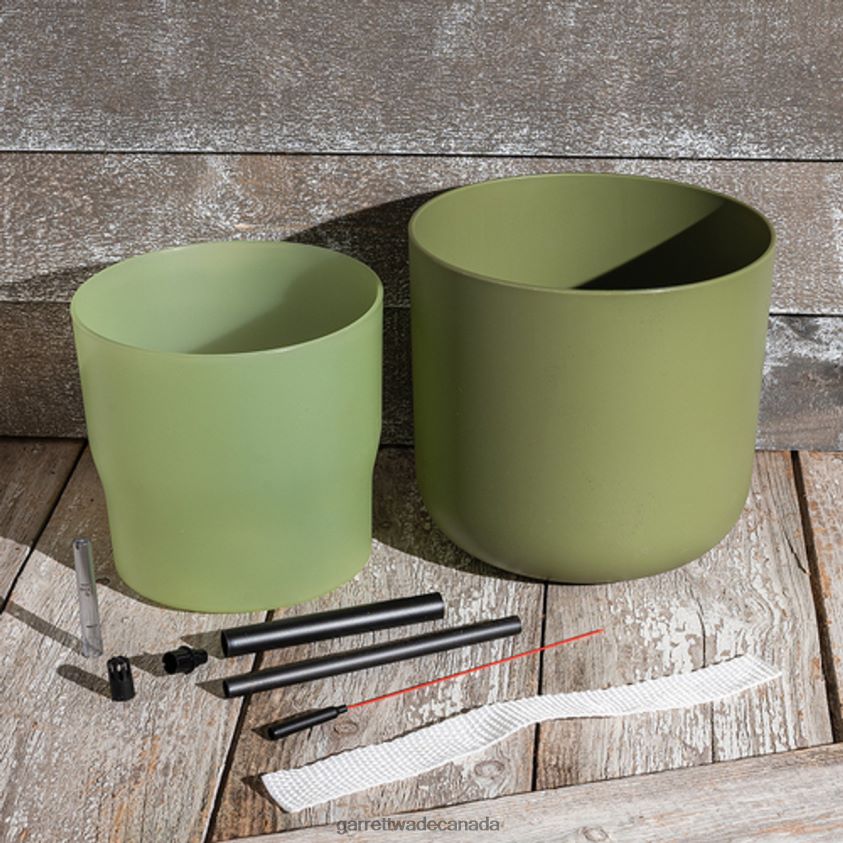 Garrett Wade Self-Watering Round Planter 8628N2264 Garden