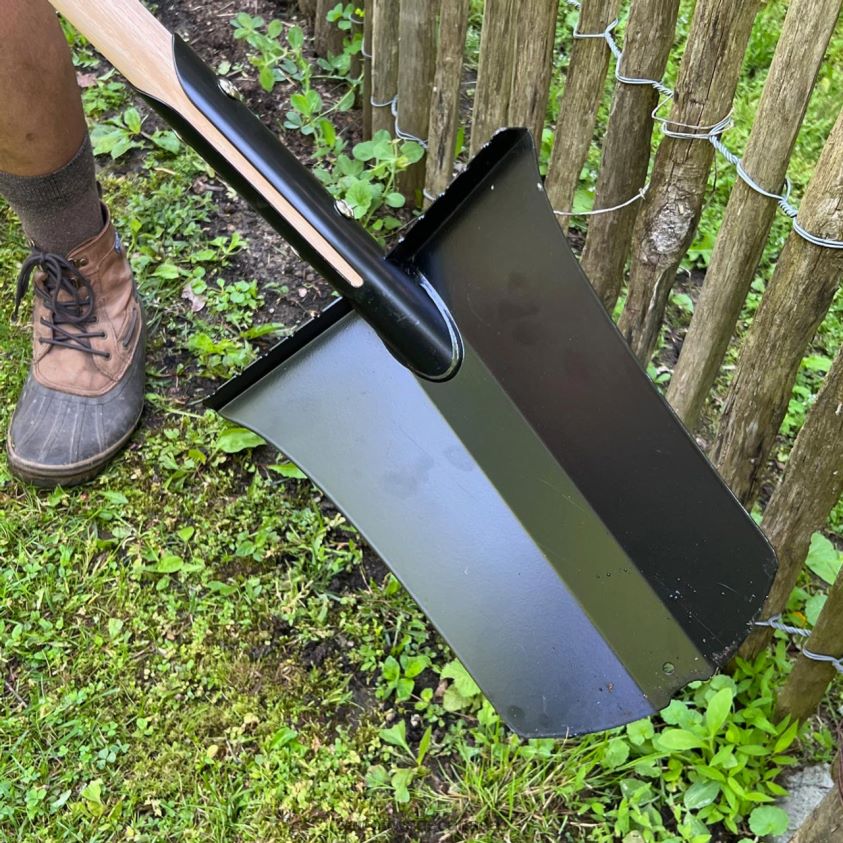 Garrett Wade Ergonomic Garden Shovel 8628N2116 Garden