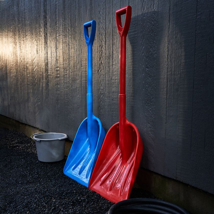 Garrett Wade Light & Durable Multipurpose Shovel 8628N2114 Garden