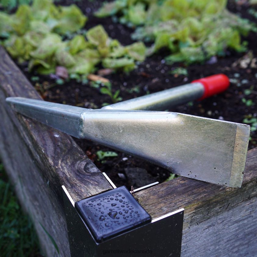 Garrett Wade Versatile 10'' Long Hand Held Digger 8628N2118 Garden