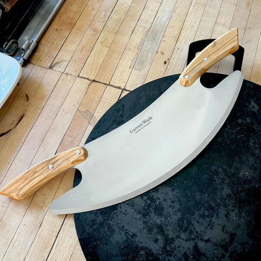 Garrett Wade Rocking Pizza Knife 8628N2780 Home & Kitchen