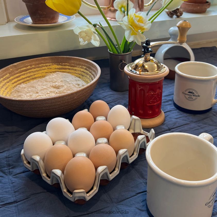 Garrett Wade Terracotta Egg Holder 8628N2876 Home & Kitchen