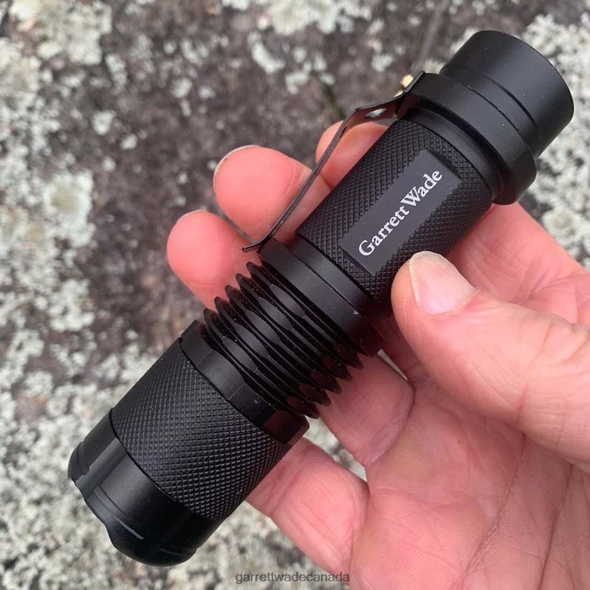 Garrett Wade Adjustable Beam Flashlight 8628N2339 Outdoor