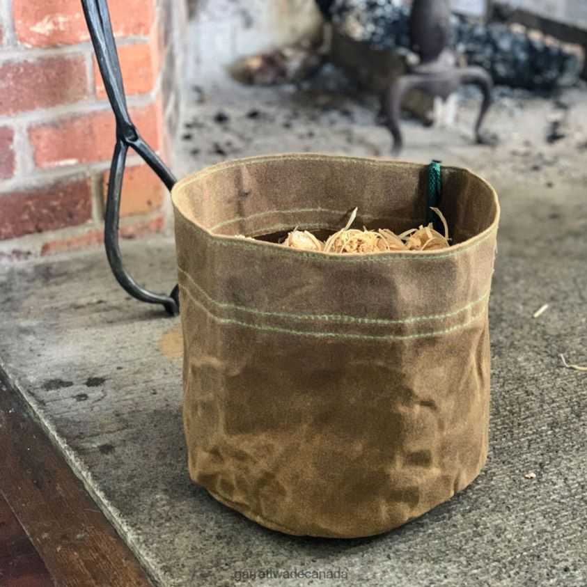 Garrett Wade 50 Firelighters with Waxed Canvas Storage Set 8628N2349 Outdoor