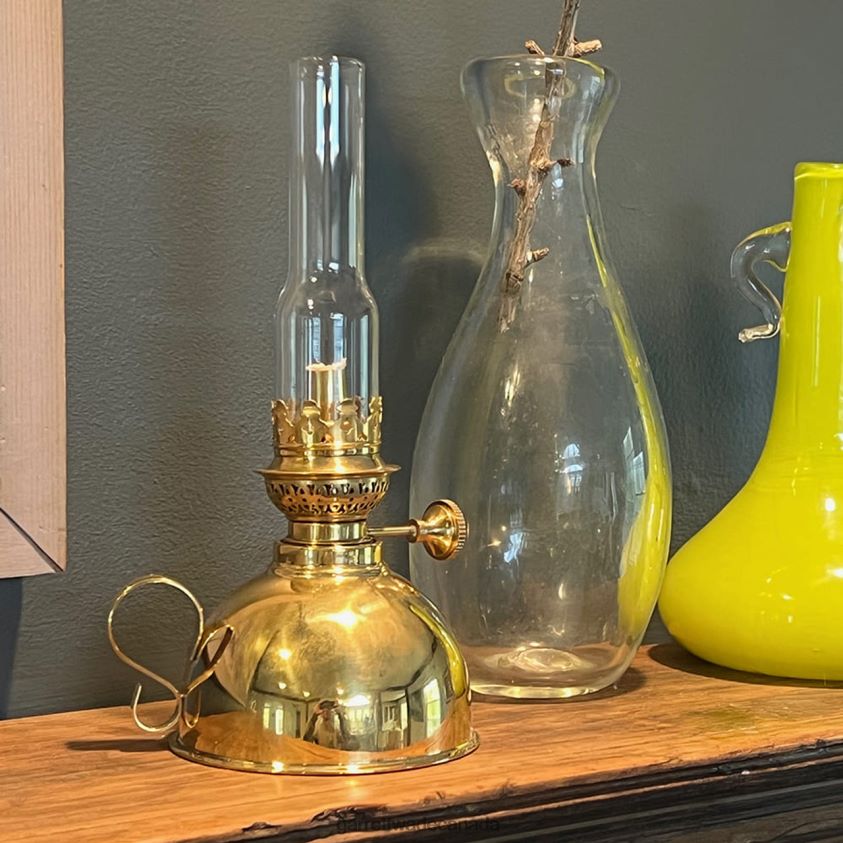 Garrett Wade Extra-Bright Brass Oil Lamps 8628N2405 Outdoor