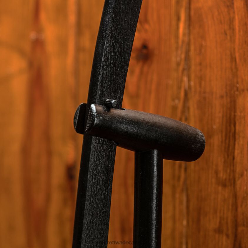 Garrett Wade Stand-Up Dustpan and Broom 8628N2496 Workshop